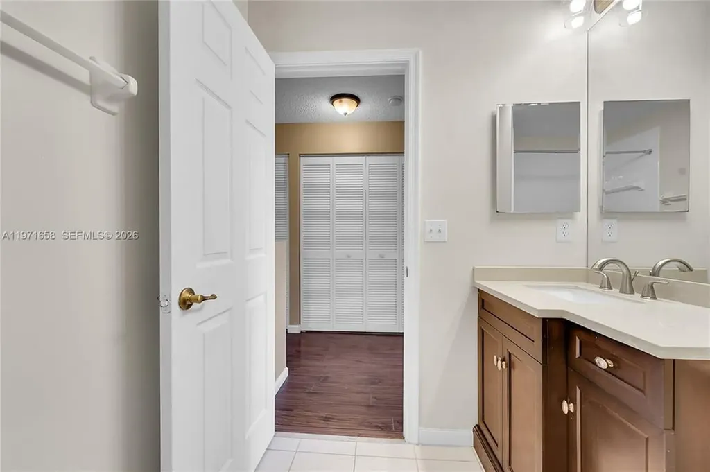 9840 NW 19th Place Sunrise FL 33322