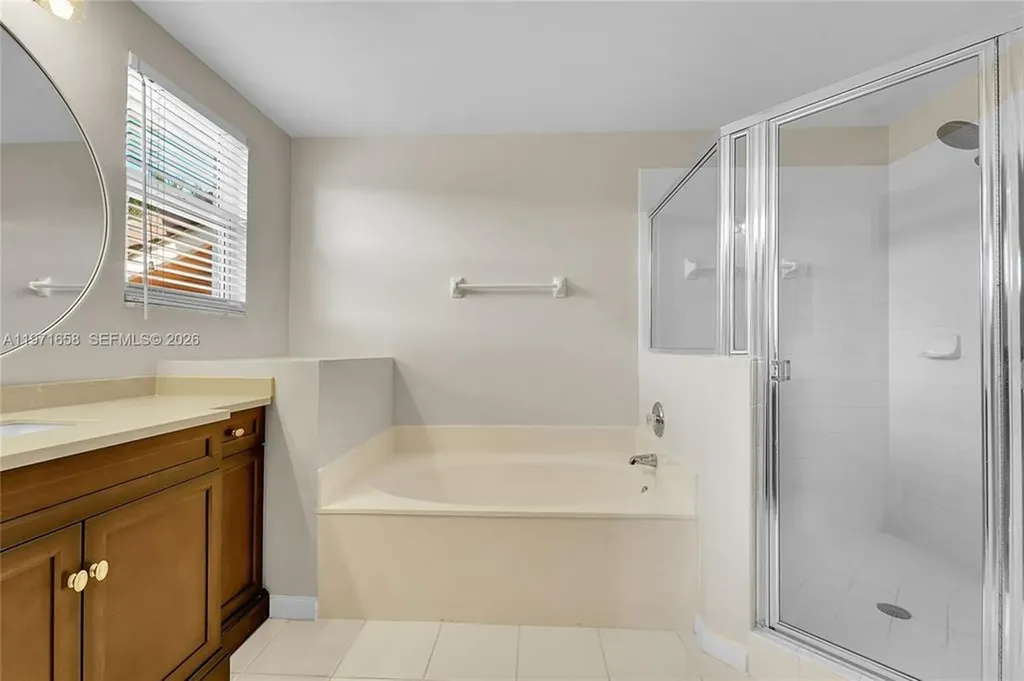 9840 NW 19th Place Sunrise FL 33322
