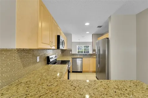 9840 NW 19th Place Sunrise FL 33322