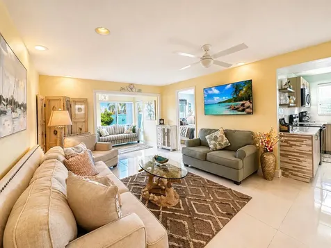12 Colonial Club Drive Boynton Beach FL 33435