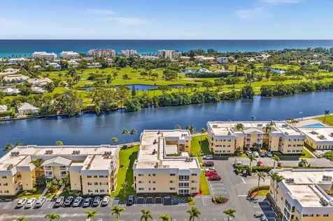 12 Colonial Club Drive Boynton Beach FL 33435