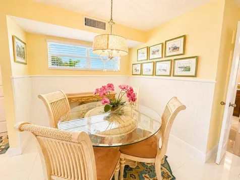 12 Colonial Club Drive Boynton Beach FL 33435