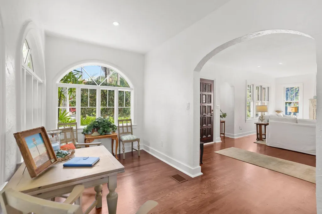 429 30th Street West Palm Beach FL 33407
