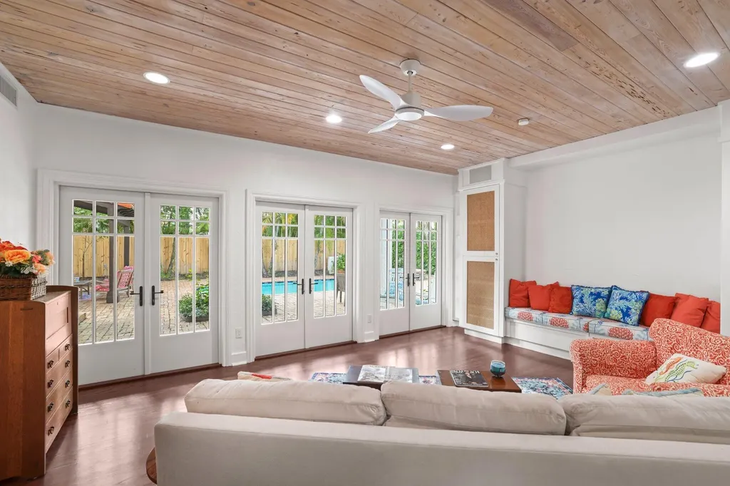 429 30th Street West Palm Beach FL 33407
