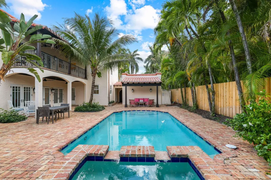 429 30th Street West Palm Beach FL 33407