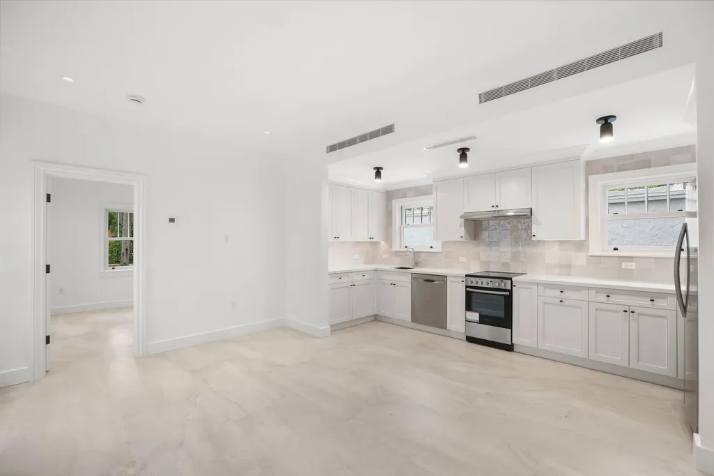 429 30th Street West Palm Beach FL 33407