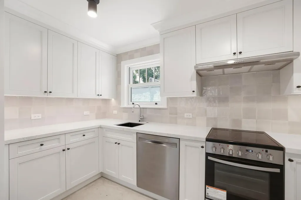 429 30th Street West Palm Beach FL 33407