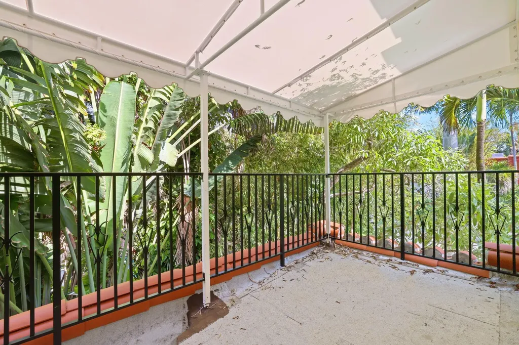 429 30th Street West Palm Beach FL 33407
