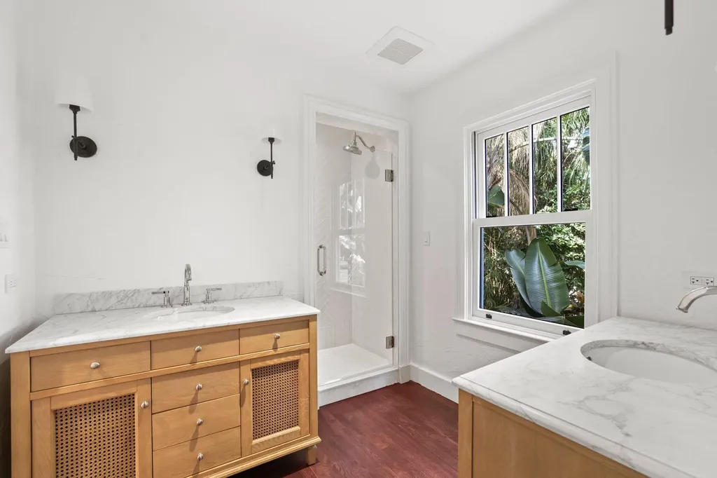 429 30th Street West Palm Beach FL 33407