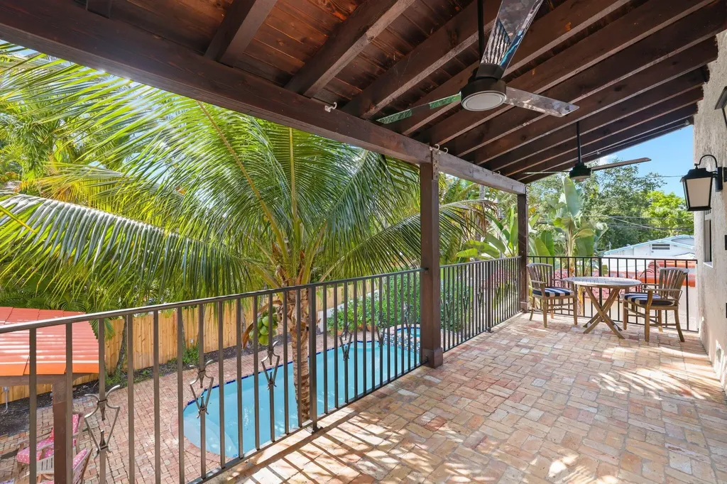 429 30th Street West Palm Beach FL 33407
