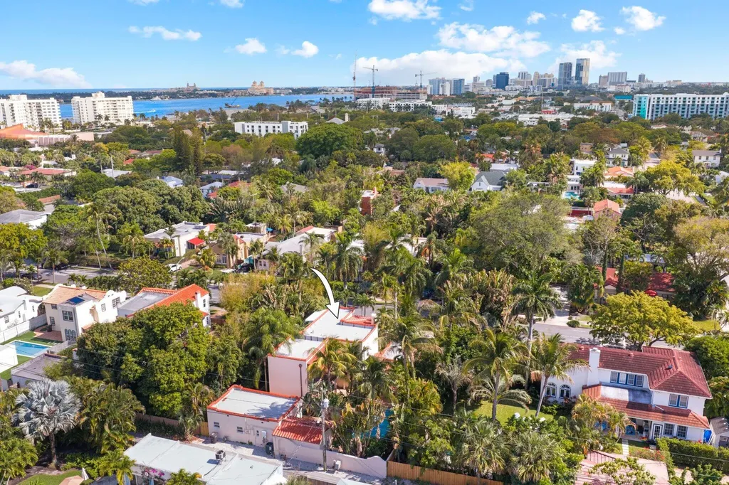 429 30th Street West Palm Beach FL 33407