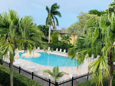 5156 NE 6th Avenue Oakland Park FL 33334