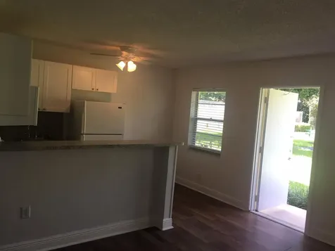 5156 NE 6th Avenue Oakland Park FL 33334