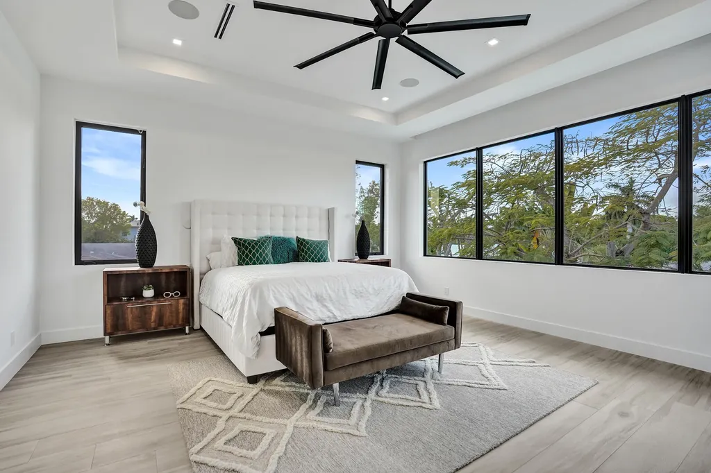 235 NE 11th Street Delray Beach FL 33444