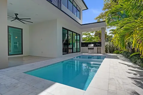235 NE 11th Street Delray Beach FL 33444