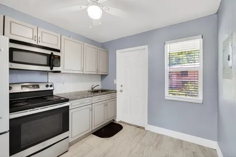 240 SW 15th Avenue Delray Beach FL 33444