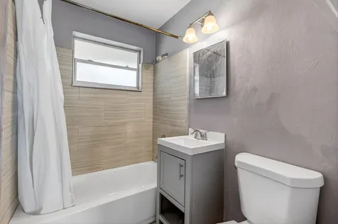 240 SW 15th Avenue Delray Beach FL 33444