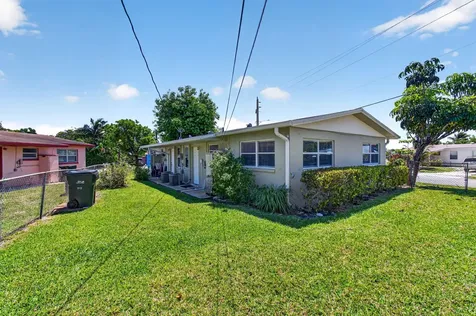 240 SW 15th Avenue Delray Beach FL 33444