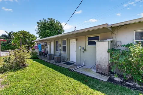 240 SW 15th Avenue Delray Beach FL 33444