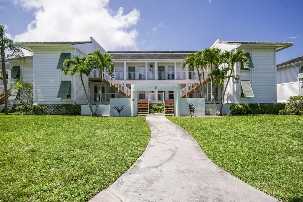 170 Cypress Point Drive Palm Beach Gardens FL 33418