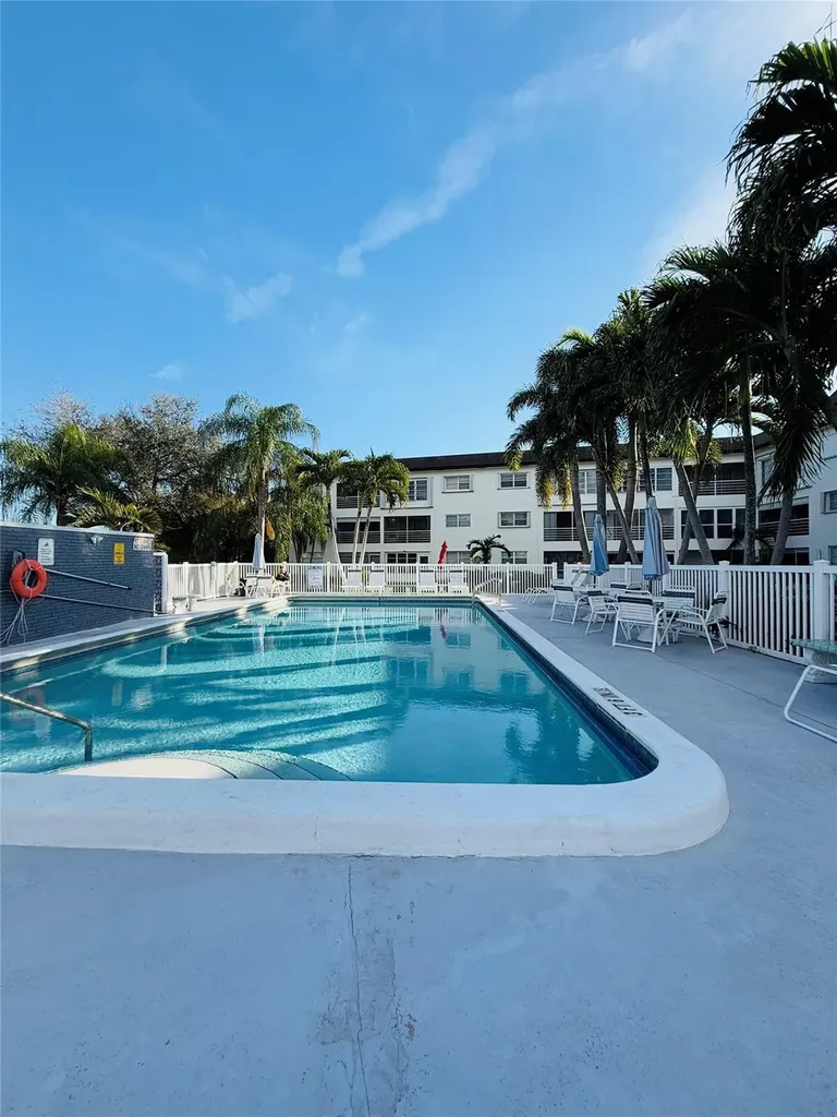 4200 Crystal Lake Drive Pompano Beach FL 33064