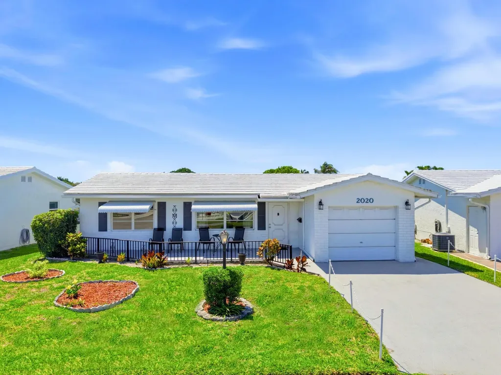2020 SW 17th Avenue Boynton Beach FL 33426