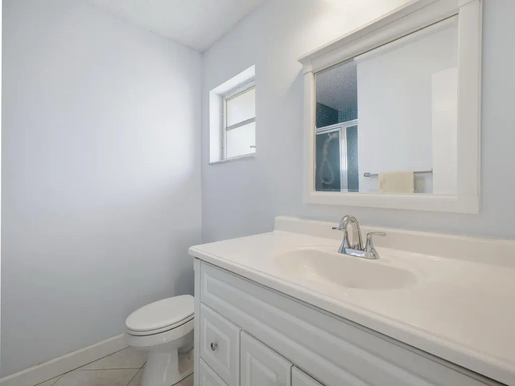2020 SW 17th Avenue Boynton Beach FL 33426