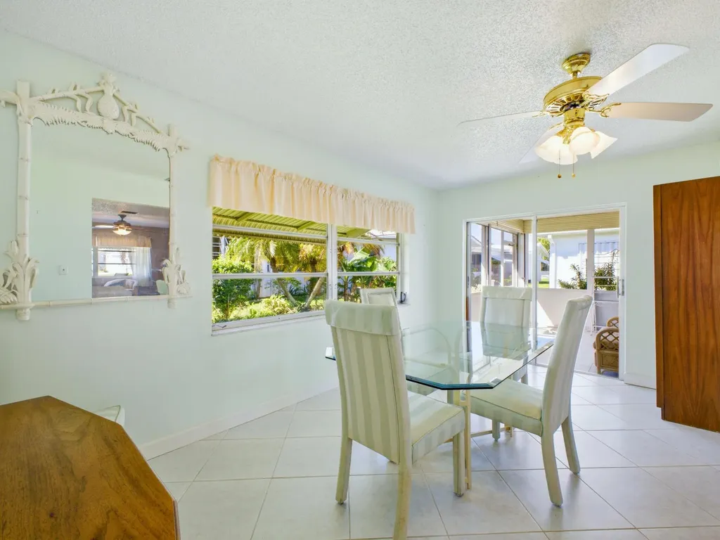 2020 SW 17th Avenue Boynton Beach FL 33426