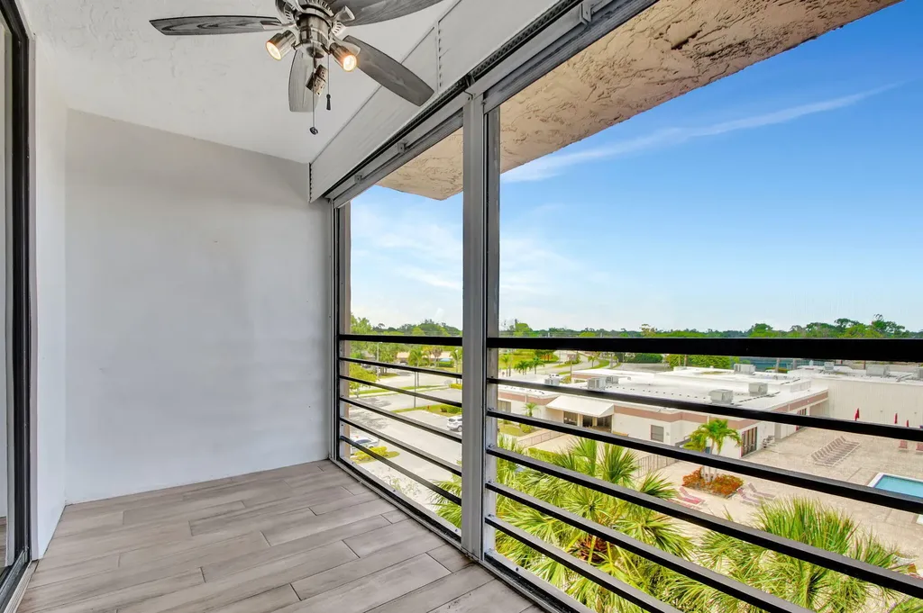4640 W Lucerne Lakes Boulevard W Lake Worth FL 33467