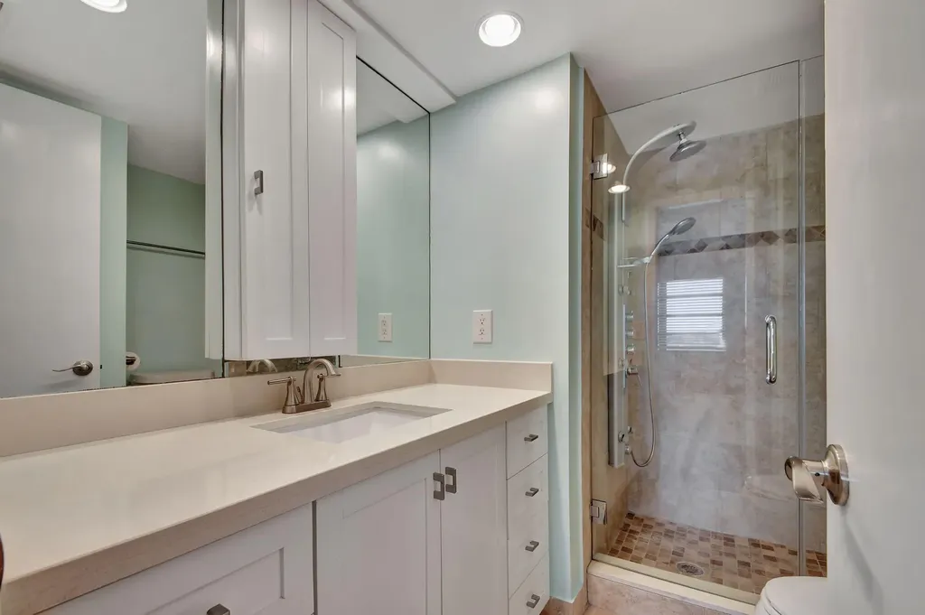 4640 W Lucerne Lakes Boulevard W Lake Worth FL 33467