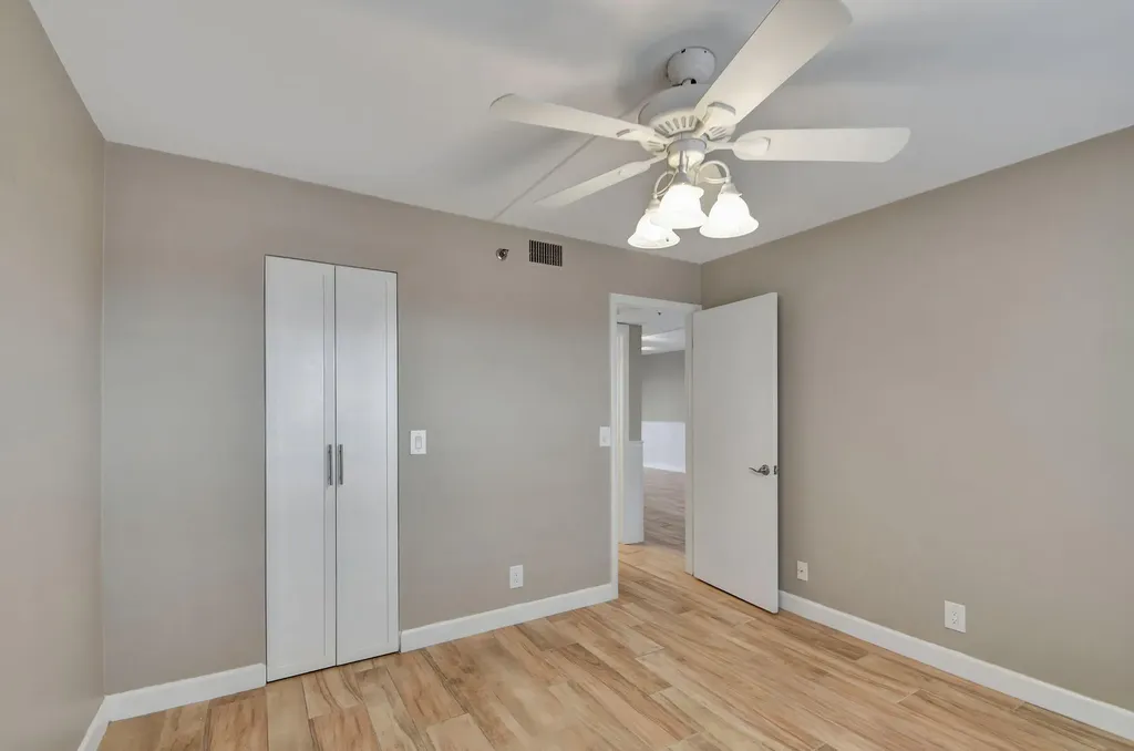 4640 W Lucerne Lakes Boulevard W Lake Worth FL 33467
