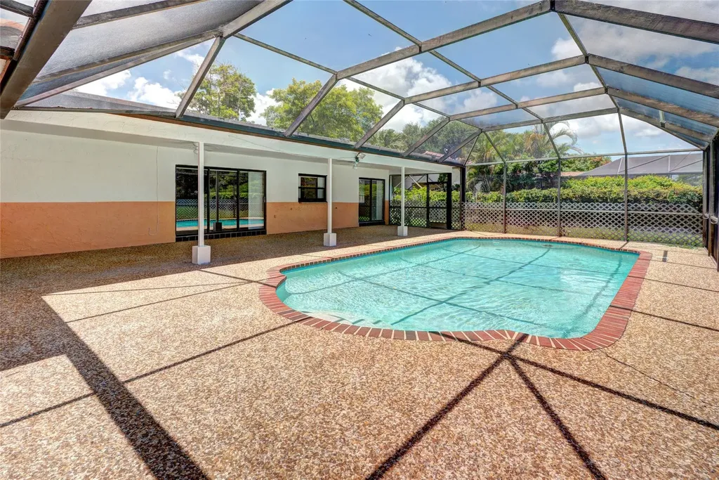 8859 NW 3rd Court Coral Springs FL 33071