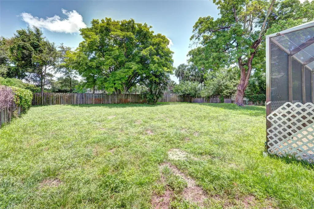 8859 NW 3rd Court Coral Springs FL 33071