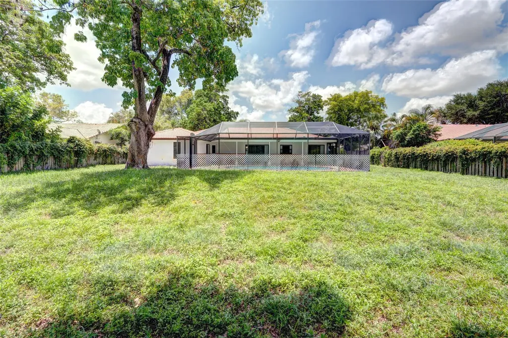 8859 NW 3rd Court Coral Springs FL 33071