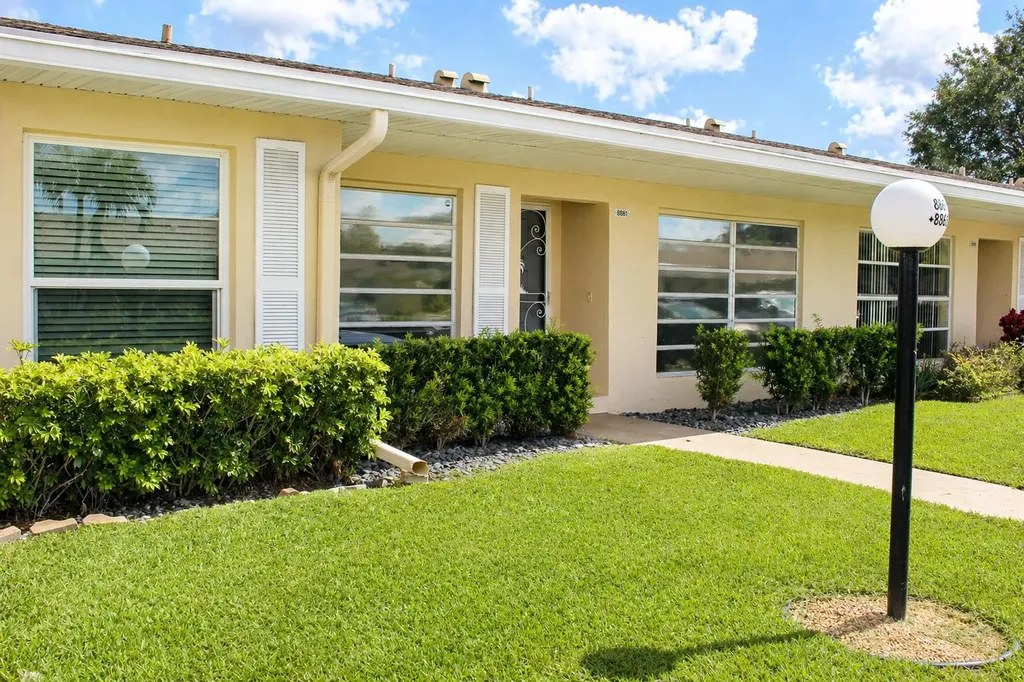 8861 Bella Vista Drive Boca Raton FL 33433