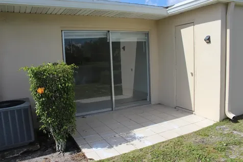 8861 Bella Vista Drive Boca Raton FL 33433