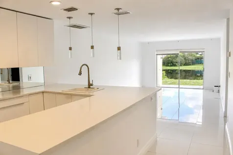 8861 Bella Vista Drive Boca Raton FL 33433