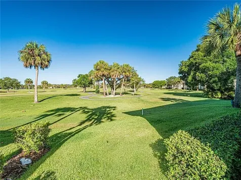 32 Plantation Drive Vero Beach FL 32966