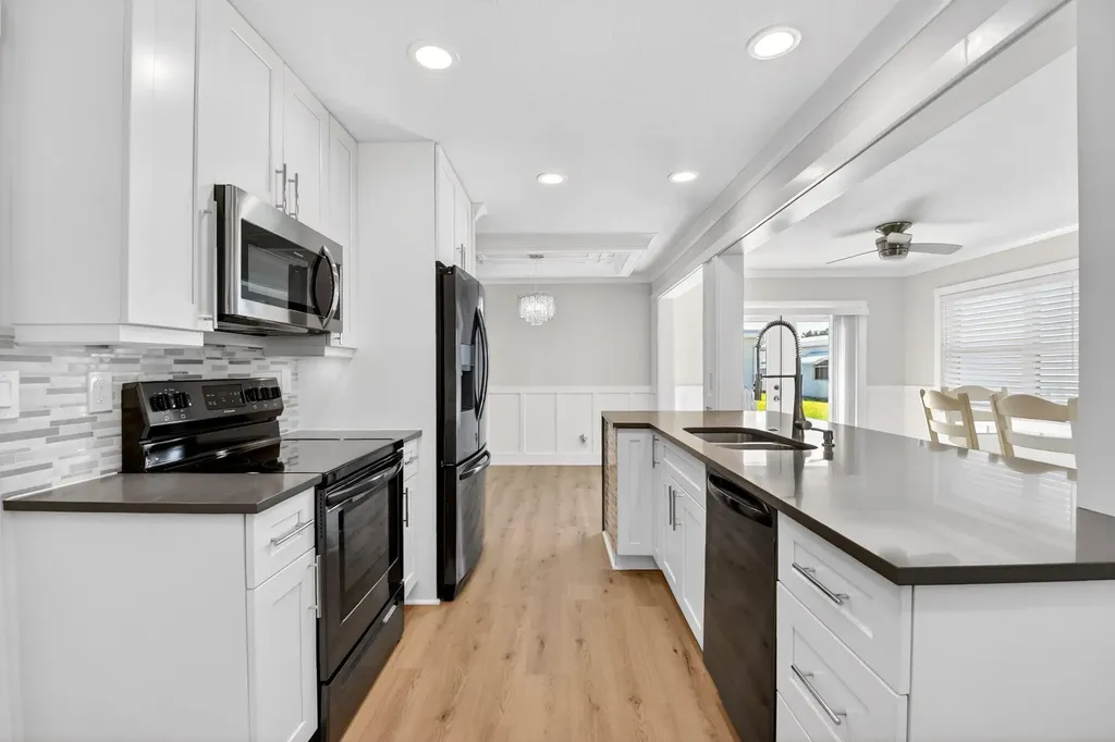 2088 SW 13th Terrace Boynton Beach FL 33426