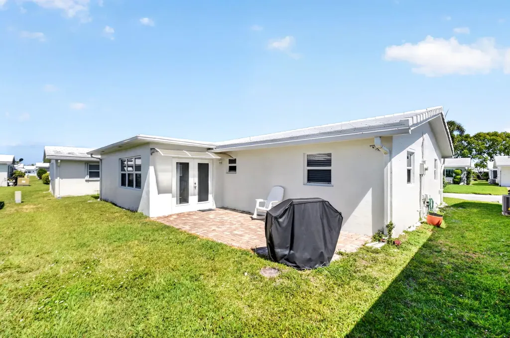 2088 SW 13th Terrace Boynton Beach FL 33426