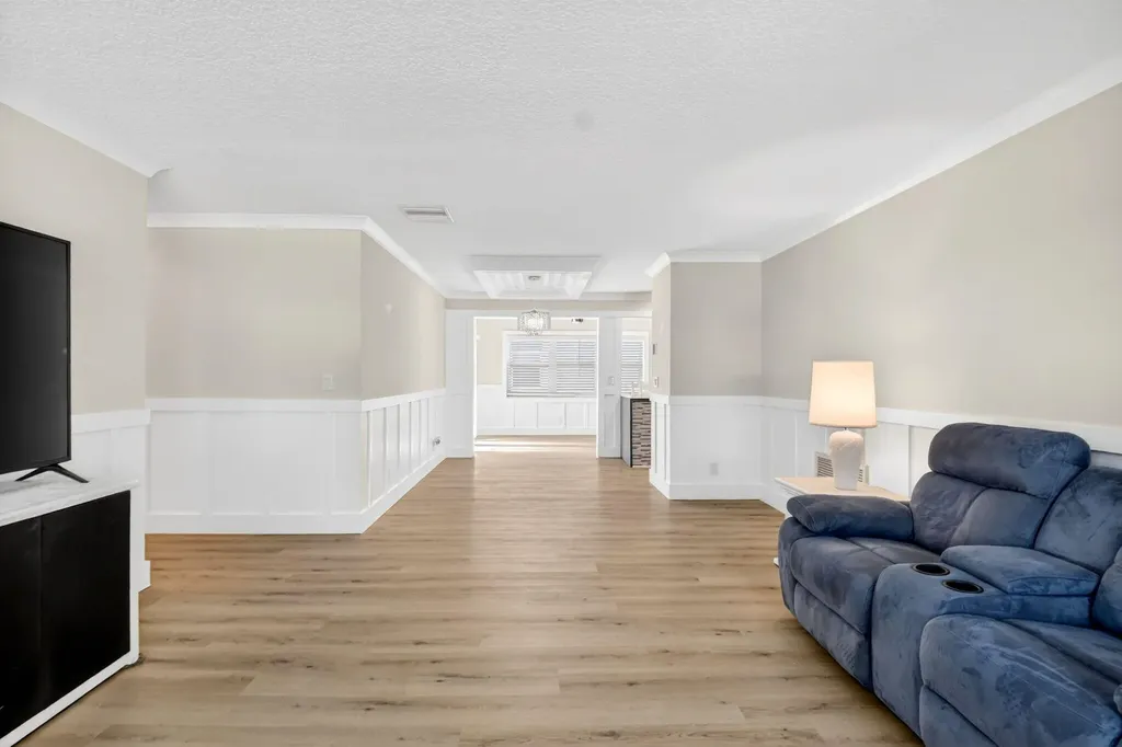 2088 SW 13th Terrace Boynton Beach FL 33426