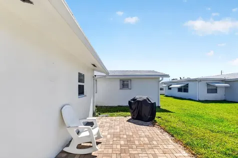 2088 SW 13th Terrace Boynton Beach FL 33426