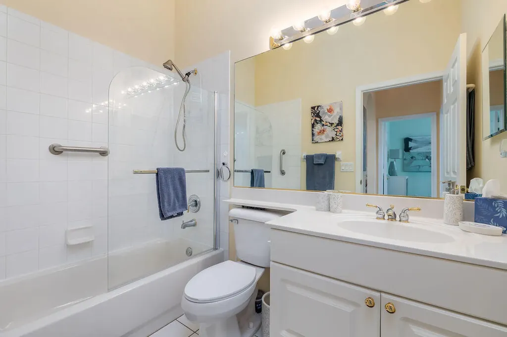 585 NW Lambrusco Drive Port St Lucie FL 34986
