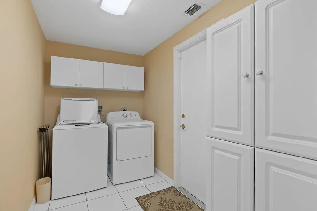 585 NW Lambrusco Drive Port St Lucie FL 34986