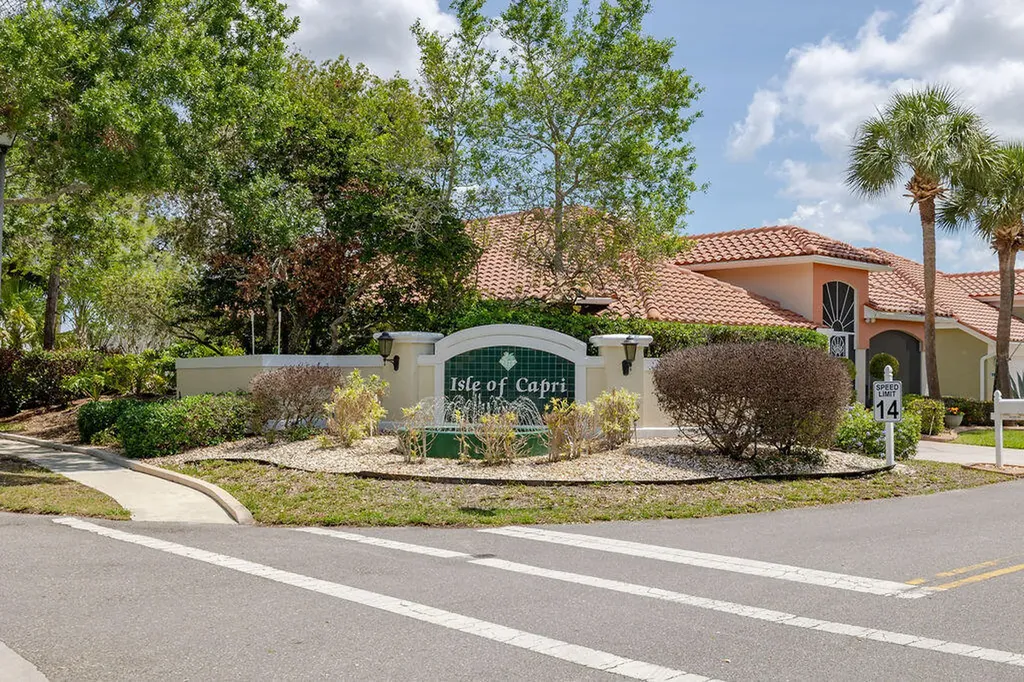 585 NW Lambrusco Drive Port St Lucie FL 34986