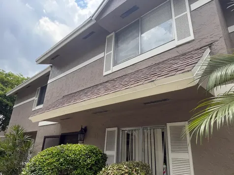 1317 Sussex Drive North Lauderdale FL 33068