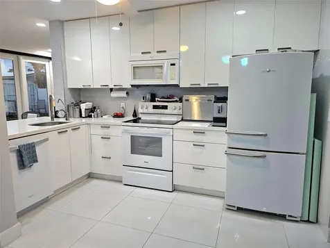 3680 NE 16th Avenue Oakland Park FL 33334