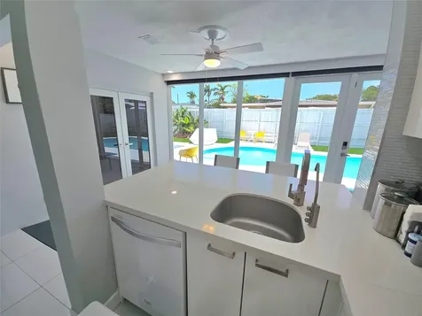 3680 NE 16th Avenue Oakland Park FL 33334