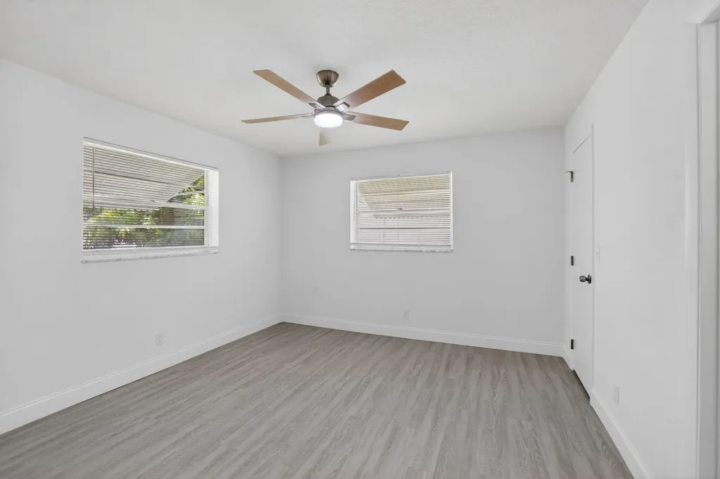 703 SW 18th Street Boynton Beach FL 33426