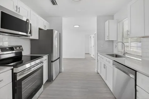 703 SW 18th Street Boynton Beach FL 33426